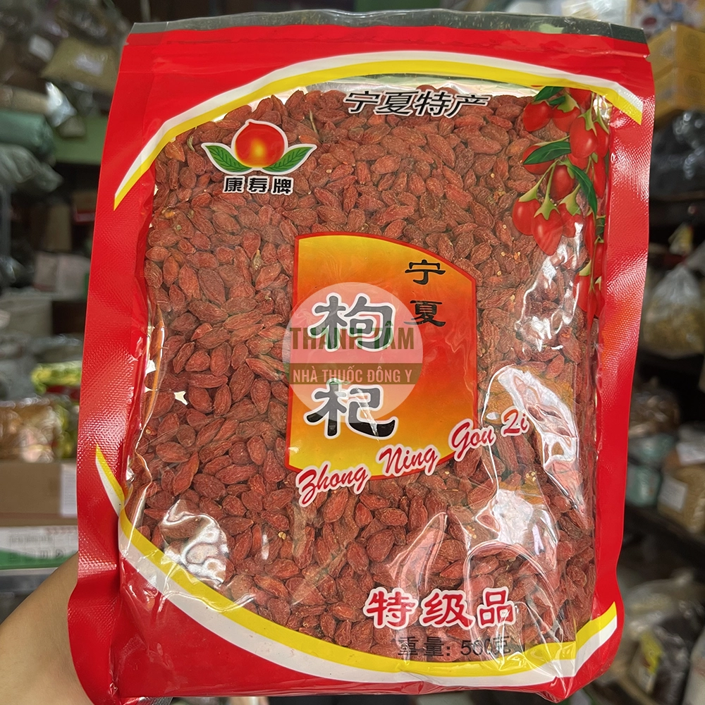 Câu kỷ tử ngọt gói đỏ 500g mặt trước | Cửa Hàng Dược Liệu Thanh Tâm